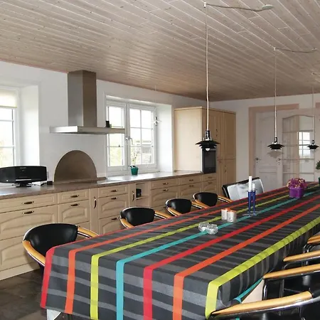 Dyrevennlig Hjem I Med Havutsikt Bredebro